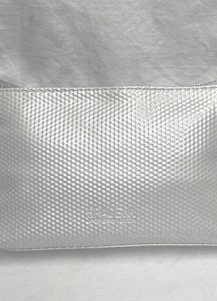 Большая красивая косметичка space nk apothecary london white silver make up cosmetic bag clutch6 фото