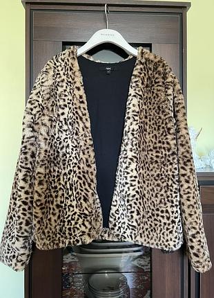Красивая шубка next