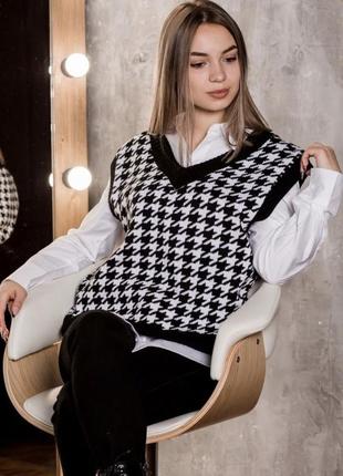 Жилетка женская с мелким принтом гусиная лапка 42-46