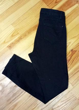 Базові висока посадка плотні чорні жіночі джинси denim co осінь зима