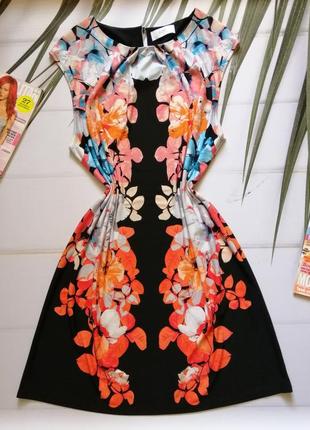 Женское платье