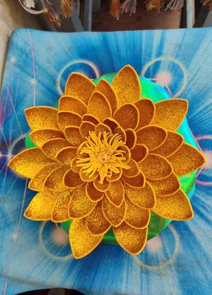 Золотий лотос, квітка життя