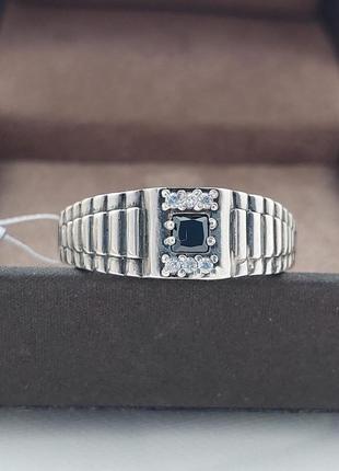 Перстень серебряный мужской с черным ониксом и белыми фианитами1 фото