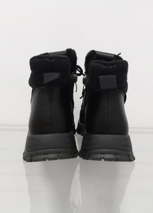 Женские черные высокие утепленные кроссовки6 фото