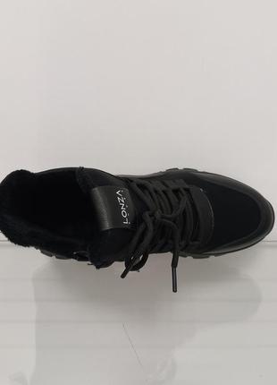 Женские черные высокие утепленные кроссовки10 фото