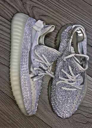 Adidas yeezy boost 350 reflective, жіночі рефлективні кросівки адідас ізі буст світлі