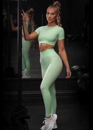 Костюм спортивний жіночий двійка легінси/топ xs зелений1 фото