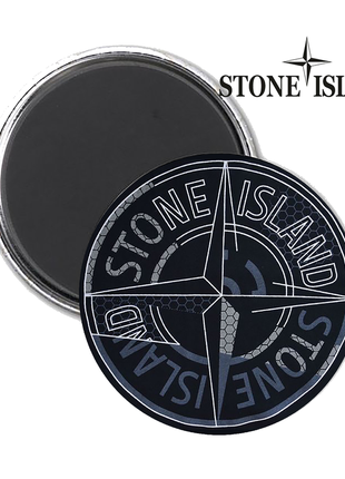 Магніт на холодильник stone island1 фото