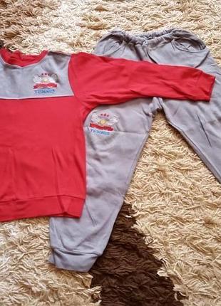 Костюм дна 5-6 років зріст 110-116 см