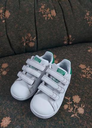 Дитячі шкіряні крассовкі adidas (stan smith)7 фото