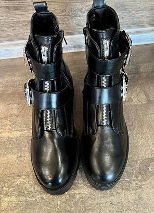 Primark ботинки черные экокожа 37,39,40 размер5 фото