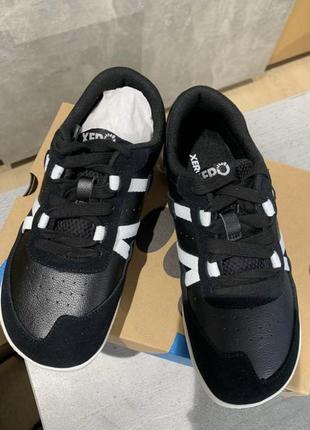 Оригинальные демисезонные кожаные кроссовки xero shoes kelso американского бренда (белые и черные) р. 40-47