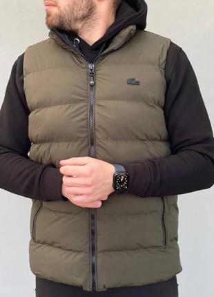 Мужская демисезонная жилетка мужская осенняя зимняя безрукавка mulher lacoste4 фото