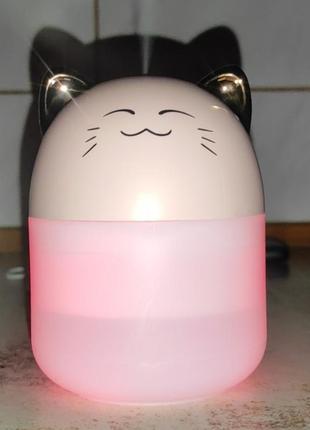 Увлажнитель воздуха с функцией ночника 2в1 250 мл