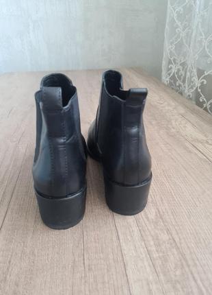 Ботинки челси, черевики челсі vagabond