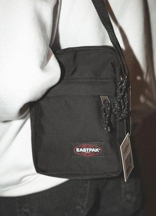 Месенджер eastpak чорний чоловічий, барсетка істпак, сумка через плече підліткова, бананка