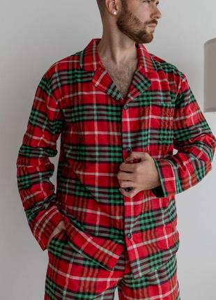Теплая мужская пижама в клетку из материала байка