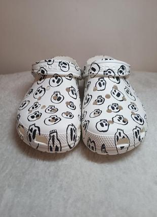 Аквашузи сабо клоги crocs m10 w12 classic skull print clog4 фото