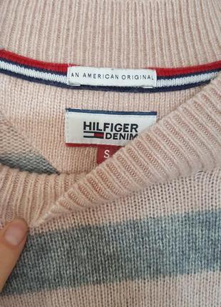 Свитер джемпер свободного кроя из шерсти tommy hilfiger5 фото