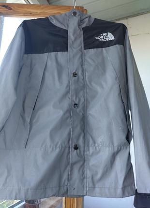 Рефлективная куртка The north face map supreme оригинал