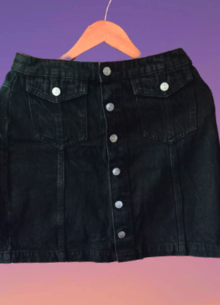 Джинсовая юбка на пуговицах