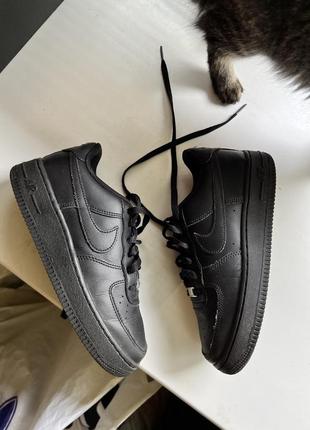 Кроссовки кожа натуральная nike air force 1 оригинал размер 36 36,5 23,5 см5 фото