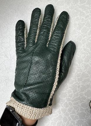 Кожаные перчатки ручная с перфорацией со вставками