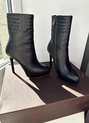 Ботильоны кожаные bottega veneta оригинал!