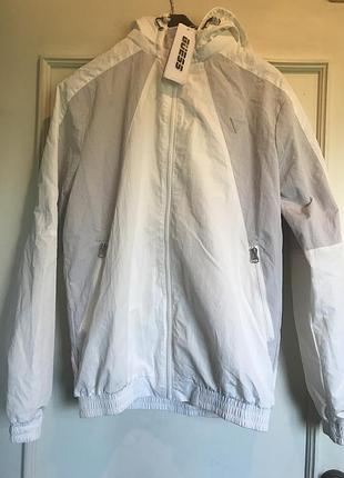 Куртка, ветровка