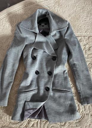 Сірий піджак від asos р.8-10 s