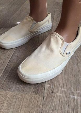 Брендові сліпони vans