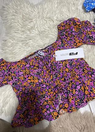 Блузка нова