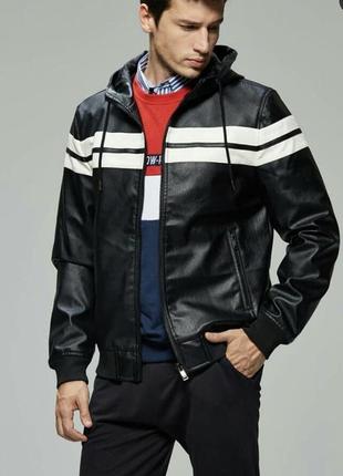 Куртки распродаж