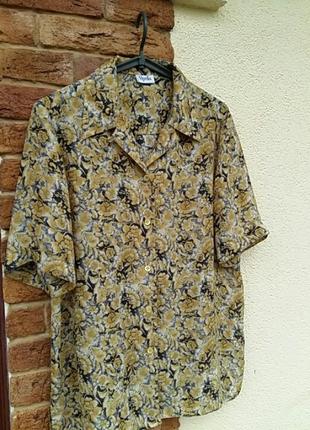 Невероятно красивая женская блузка. швейцария.