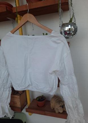 Кроп блуза с рукавами воланами м/l2 фото