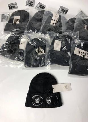 Шапка c. p. company lana wool google hat, шапка ср компані чоловіча/підліткова чорна з лінзами1 фото