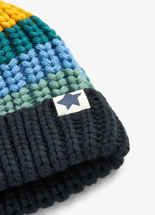 Шапка 2
