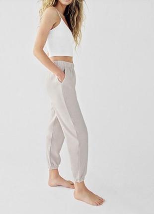 Zara размер s в наличии штаны спортивные светлые белые женские на флисе на резинке с карманами xs/s zara1 фото