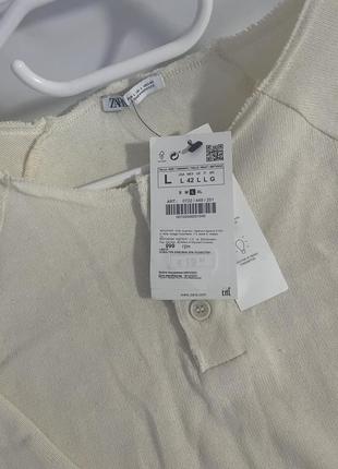 Футболка на пуговицах. zara