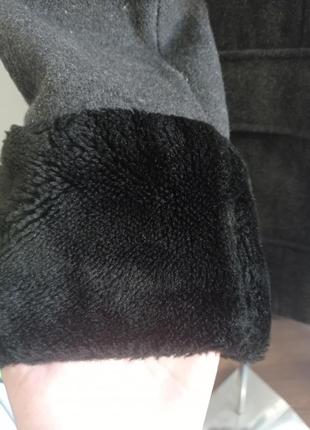 Теплое шерстяное пальто с мехом в винтажном ретро стиле6 фото