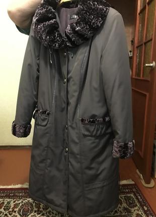 Жіноче зимове пальто великого розміру