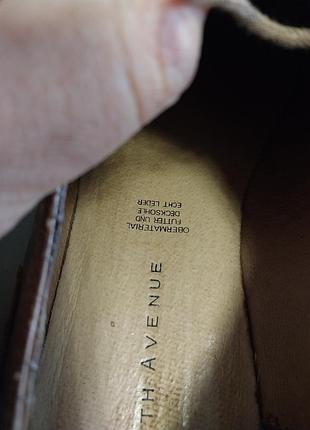 Качественные стильные кожаные туфли бренда 5 th avenue