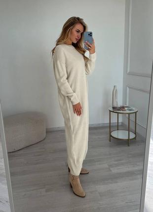 Довге в'язане плаття светр джемпер максі міді блакитне чорне рожеве малина молочне...