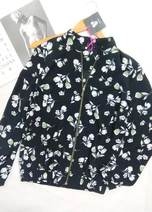 Курточка на молнии жакет черный цветочный принт2 фото