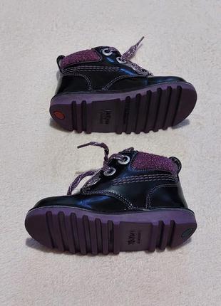 Ботинки kickers (франция) 27, 17 стелька ортопедическая, ботинки, хайтопы лакированные на шнурках6 фото