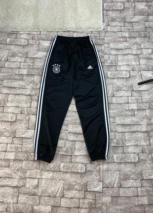 Спортивные штаны adidas germany l