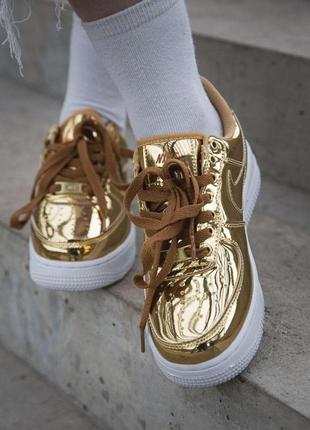 Nike air force жіночі золоті кросівки найк (весна-літо-осінь)😍