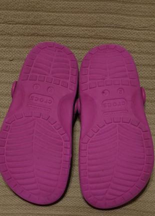 Симпатичные фирменные босоножки - сабо цвета фуксии crocs сша j 2/4 р.10 фото