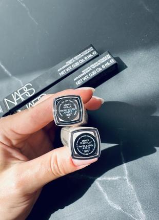 Nars radiant creamy concealer консилер у відтінку vanilla, у відтінку chantilly6 фото