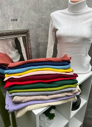 Желтый яркий стильный гольф водолазка под горло2 фото